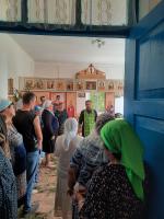 Богослужение в праздник Святой Троицы в Талах