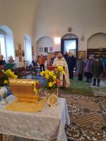 Молебен перед мощами святителя Тихона Задонского в Успенском храме с. Зайцевка