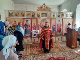 Богослужение в Никольском храме с. Талы