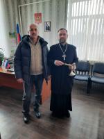Иерей Алексий Жиляев в праздник Святого Богоявления посетил администрацию с. Зайцевка